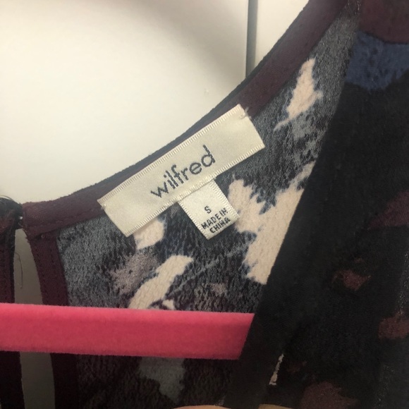 Aritzia Blouse - Picture 2 of 2